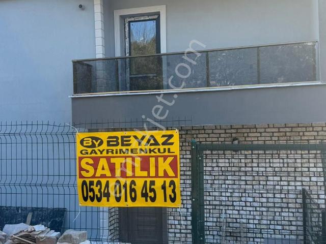 Beyaz Gayrımenkulden Süper 210 M2 Villa