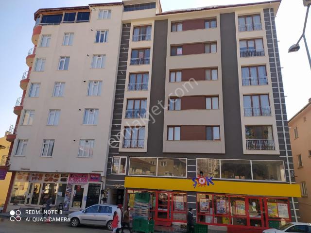 Beyaz Gayrimenkulden Cumhuriyet'te Kiralık 1+1 Arakat