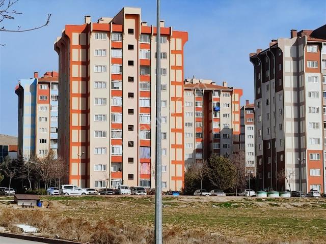 Beyhekim Toki 2+1 Ara Kat Doğu Güney Cepheli Satılık Daire boş