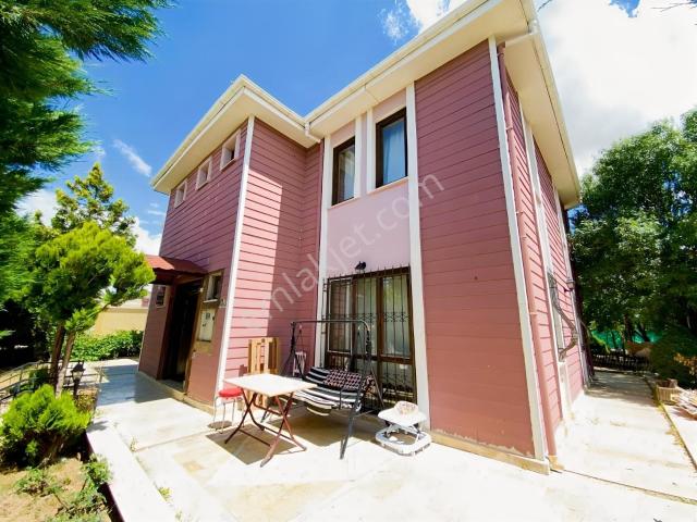 Beyhekimde Kiralık Ofis, Dükkan Veya Villa 6+1