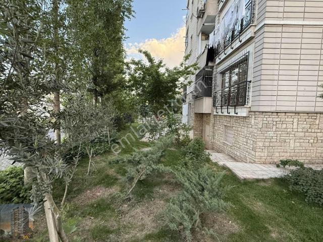Beykent Basın Sitesinde Kiralık Yüksek Giriş Kat Daire