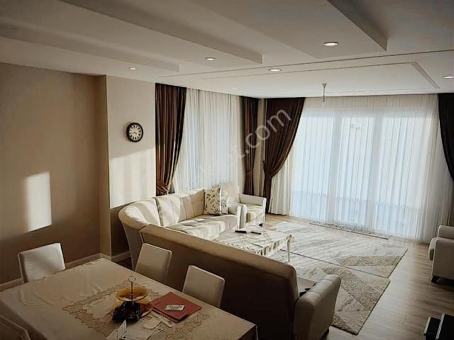 Beykent Centro'da 3.5+1 Deniz Manzaralı Satılık Daire