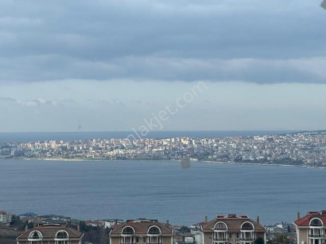 Beykent Hilal Konakları Deniz Manzaralı Vatandaşlığa Uygun 4+1