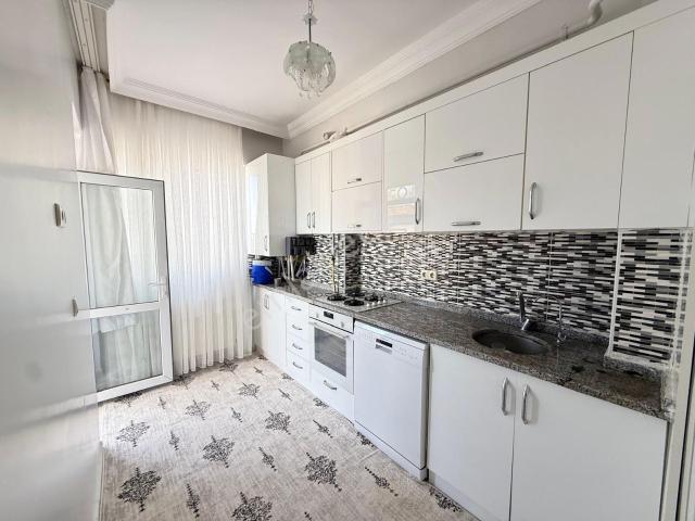 Beykent Satılık 2+1 Manzaralı Ferah Daire