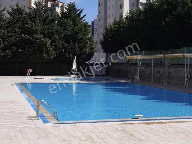 Beykent Üniversite Metrobüs Hastane Avm Yanı Kiralık Daire