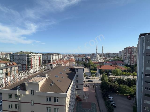 Beykent Yaşam Vadisi Yanı Ferah Geniş Kaçmaz 3+1 Satılık Daire