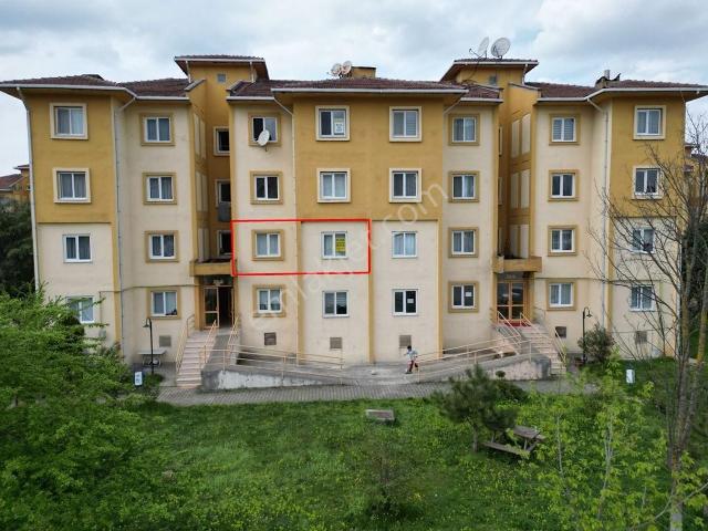 Beyköy Toki Konutları'nda 2+1 85 M2 Satılık Ara Kat Daire