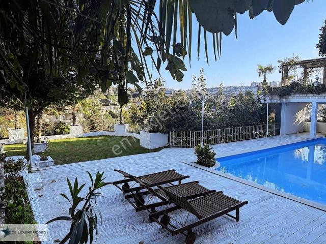 Beykoz Acarkent'te Oturuma Hazır Keyifli Kiralık Bahçe Dubleks