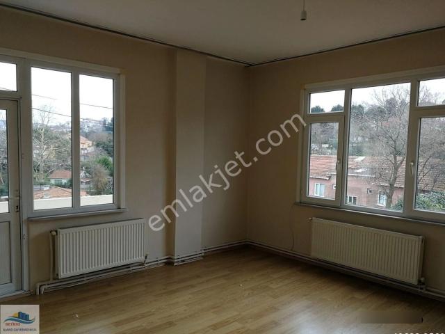 Beykoz Ajans Gayrimenkul Den Paşabahçe De İkinci Kat 2+1 90 M2 Daire