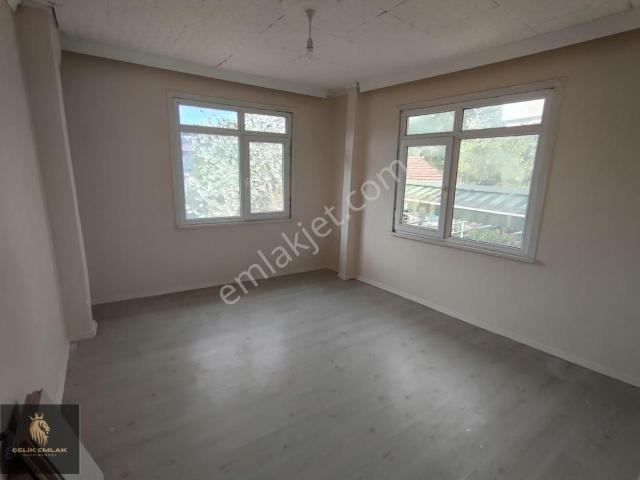 Beykoz Çayır Caddesi 2+1 Yeni Tadilatlı Boyalı Temiz Kiralık