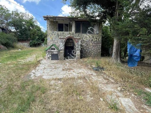 Beykoz Çiftlikde 1000m2 Arsa İnd Tadilatlı Kiralık Müstakil Ev