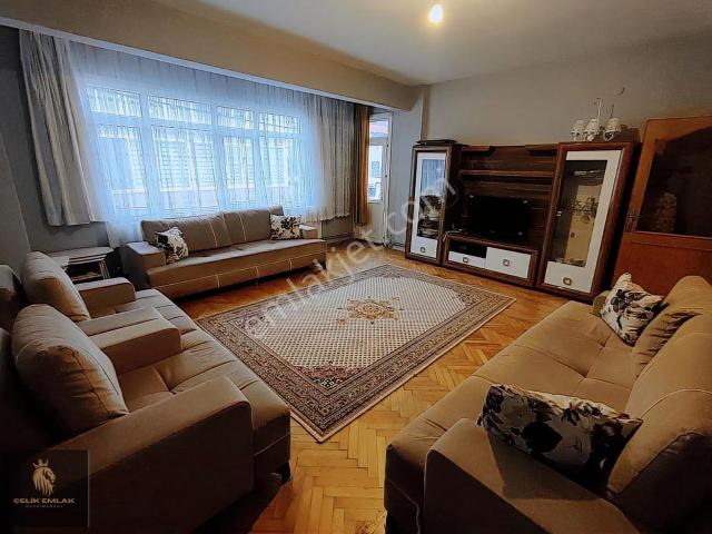 Beykoz Türk alman Üni'ye Yakın Full Eşyalı 3+1 Kiralık Ara Kat