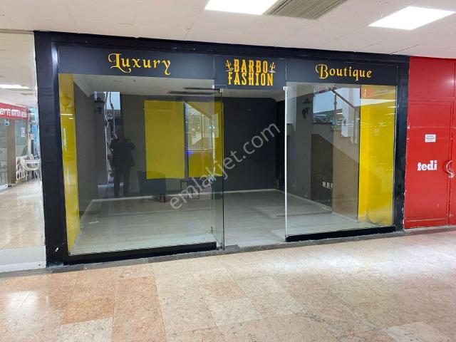 Beylıkdüzü Merkezde 20 M2 Dükkan İş Yeri