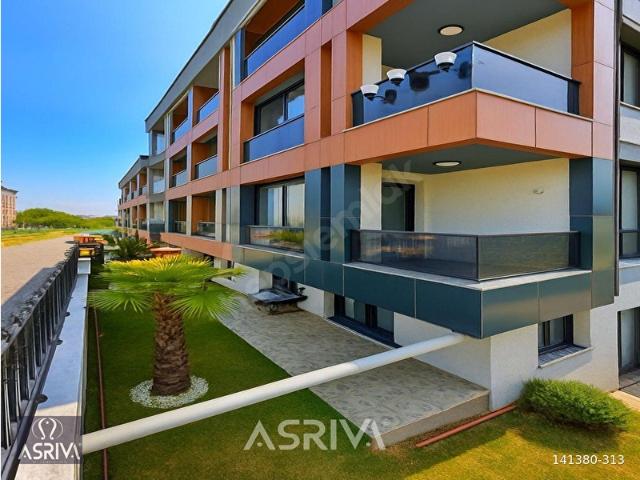 BEYLİKDÜZÜ ASRİVADAN BUTİK SİTE İÇİ MUHTEŞEM İŞÇİLİKLİ 3+1 DAİRE