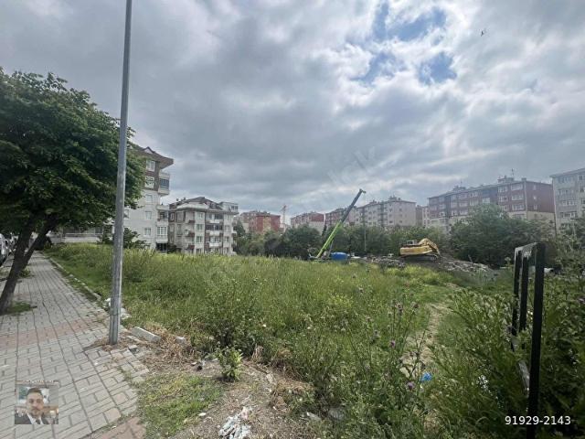 BEYLİKDÜZÜ GÜRPINAR DA KONUT İMARLI SATILIK 637 m2 ARSA