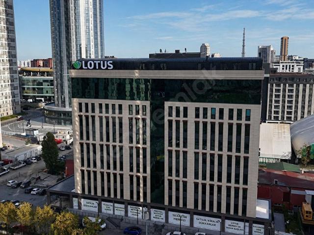 BEYLİKDÜZÜ METROBÜS YANI KİRALIK OFİS LOTUS MERKEZ PROJESİNDE