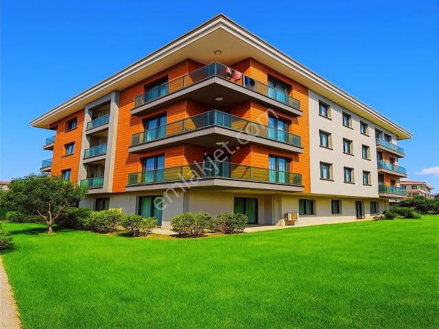 Beylikdüzü 'nün Göbeğinde Lüks Site İçi Ultra Geniş 3+1 Daire