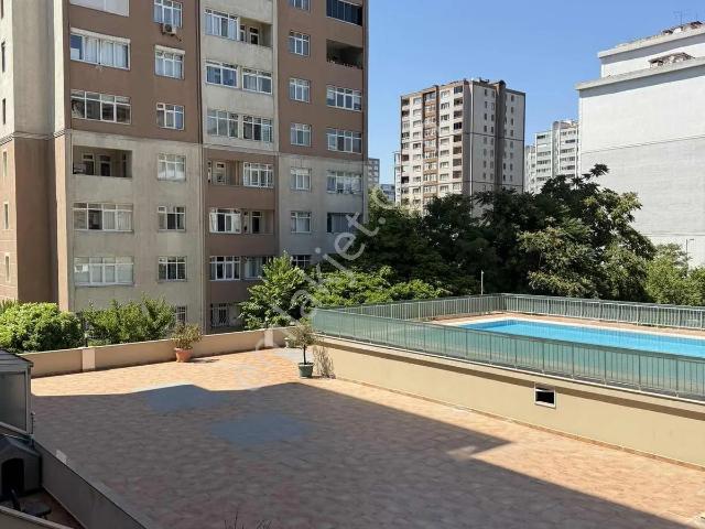 Beylikdüzü Barış Mahallesi Prestij Konakları 1+1 Kiralık