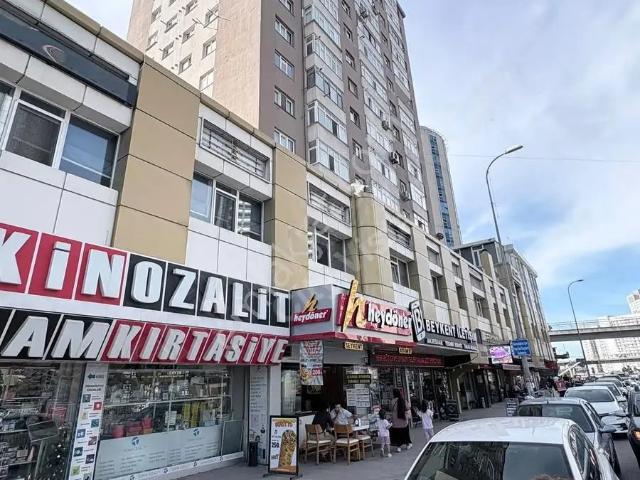 Beylikdüzü Beykent Çarşı'da Full Eşyalı Kiralık 100m2 2+1 Daire