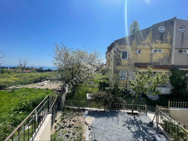 Beylikdüzü Dereağzı Mah Deniz Manzaralı Satılık Villa