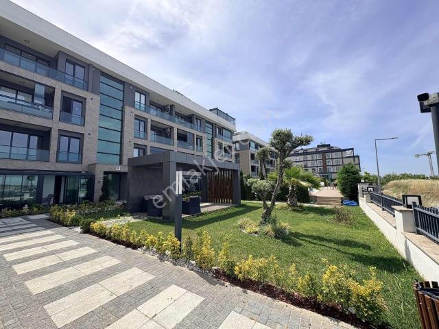 Beylikdüzü Full Konsept Site İçerisinde Satılık 5+2 Dubleks