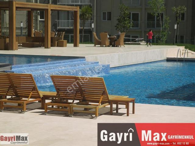 Beylikdüzü İnnovia 1 Etap 2+1 Kiralık Eşyalı Daire Havuz Cepheli
