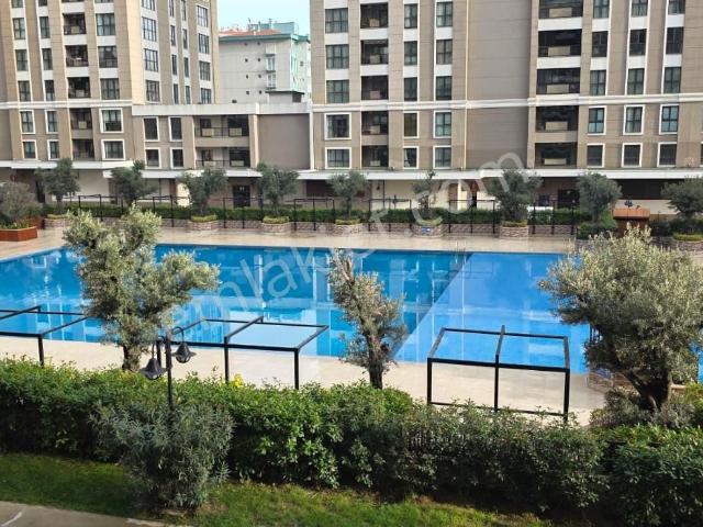 Beylikdüzü Kameroğlu Metrohome Suit Full Havuz Cephe Büyük 164m2