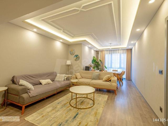 Beylikdüzü Kavaklı'da 3+1, 120m, Yeni Yapı Daire