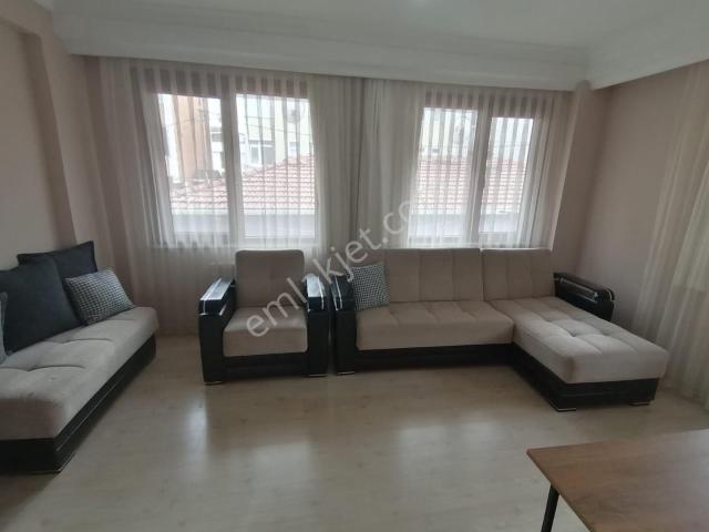 Beylikdüzü Kavaklı'da Kiralık Eşyalı Daire Nazar Emlakdan