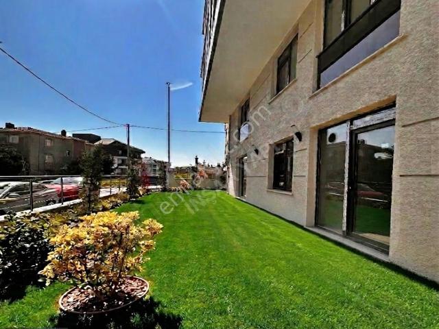 Beylikdüzü Kavaklı'da Merkezi Konum'da Satılık 2+1 Daire