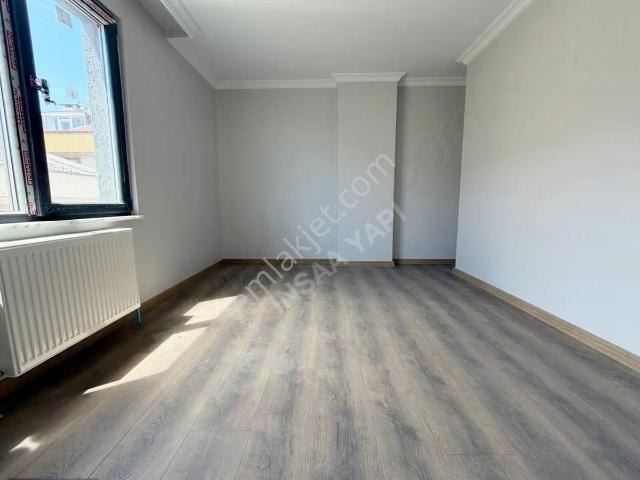 Beylikdüzü Kavaklı Merkezde Sıfır 5+2 Dubleks Daire