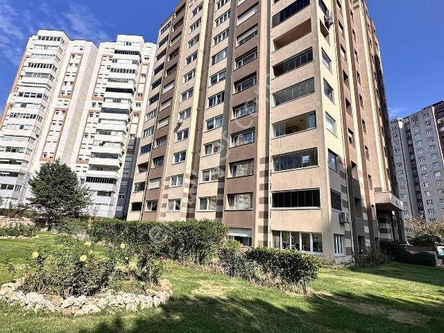 Beylikdüzü Parlamenterler Sitesi Peyzaj Cephe Giriş Fiyatı Düştü