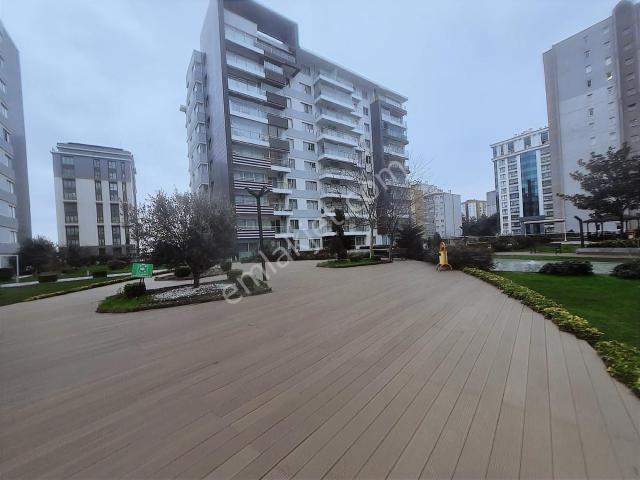 Beylikdüzü Site İçi Lavinya Park Da 2+1 135 M2 Satılık Daire