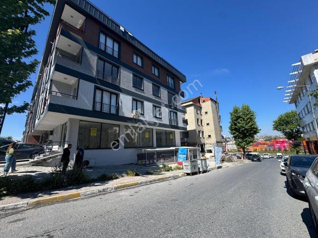 Beylikdüzü Yakuplu Da Kiralık 110m2 Cadde Üzeri Sıfır Dükkan