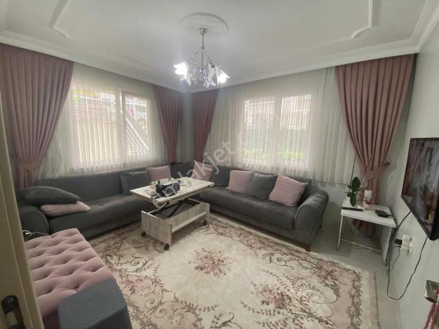 Beylikdüzü Yakuplu Mah Acil Satılık 3+1 Yüksek Giriş