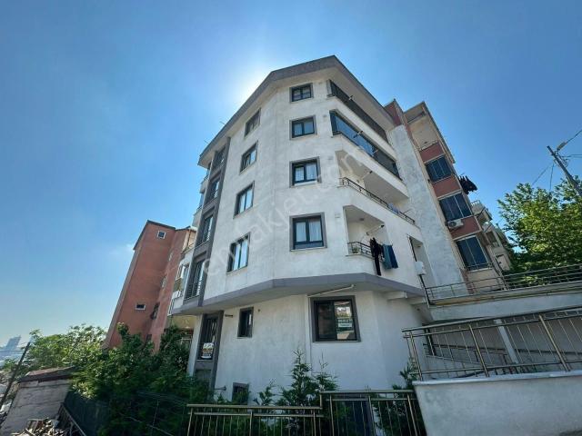 Beylikdüzü Yakuplu'da 2+1 60 M2 Kiralık Daire