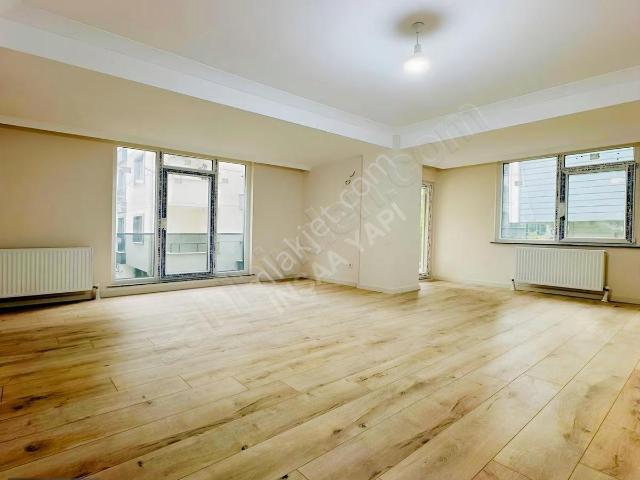 Beylikdüzü Yakupluda Satılık 2+1 Sıfır Ara Kat Daire Fırsatı