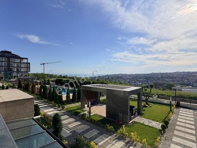 Beylikdüzü 3+1 Butik Site Yatırımlık Deniz Manzaralı Sıfır Daire