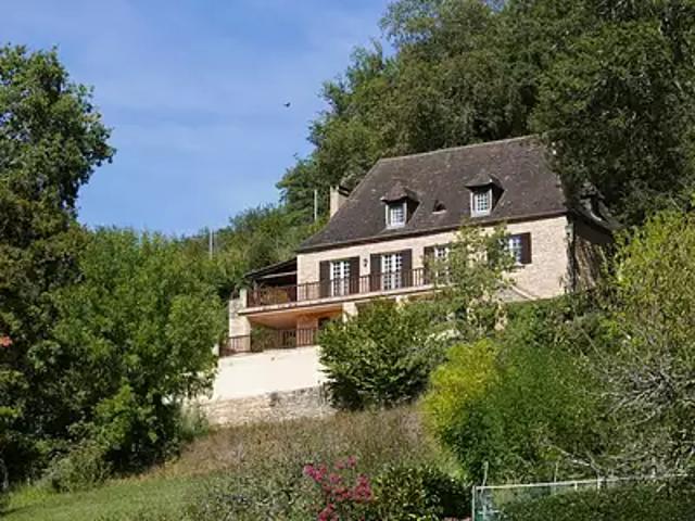 Beynac et Cazenac 24220 Achat / Vente maison 7 pièces t7