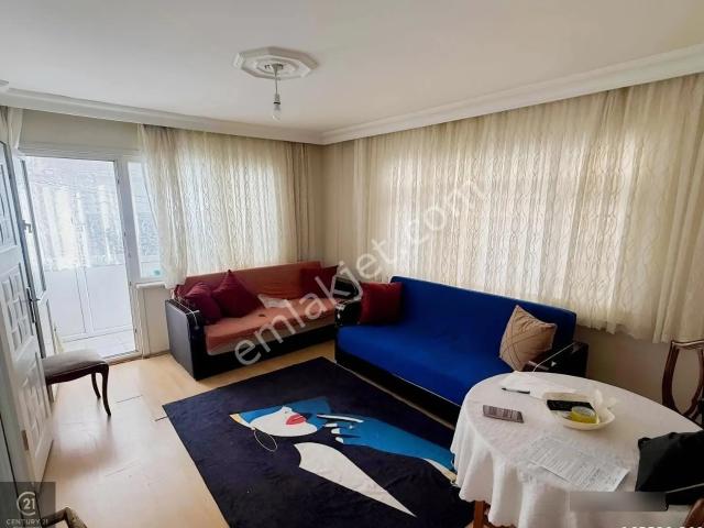 Beyoğlu Hacıahmet'te Full Eşyalı Kiralık Geniş 3+1 Daire