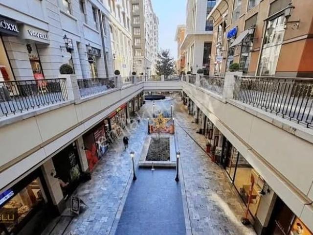 Beyoğlu Piyalepaşa Projesinde 2+1 Satılık Daire