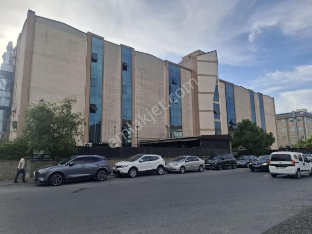 Beysan Sanayi Sitesinde İskanlı 2050 M2 İmalathane &depo