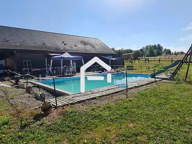 Beyssenac 19230 Achat / Vente maison 6 pièces t6 au dernier étage piscine