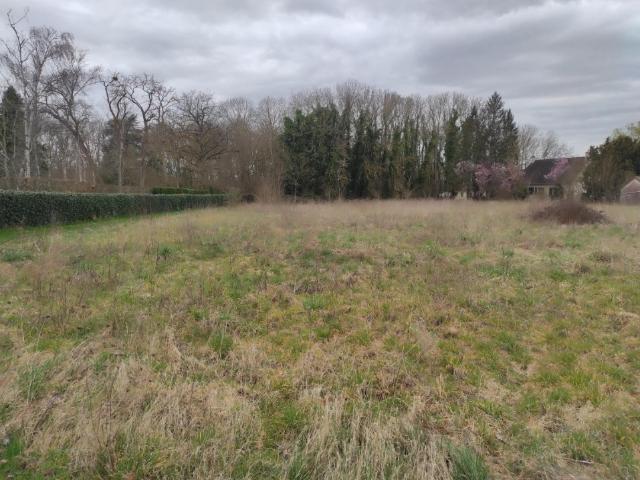 Bézu la Forêt Vente Terrain 27