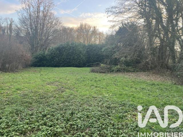 Bézu la Forêt Vente Terrain 27