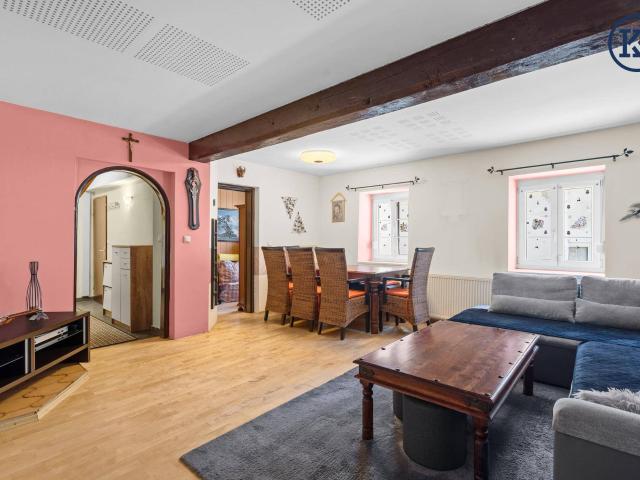 Zuhause ankommen–liebevoll gepflegtes Wohnhaus mit Garten & Option auf ein zweites kleines Paradies