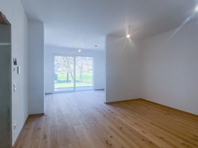 BEZUGSFERTIG! GROSSZÜGIGE 3 ZIMMER GARTENWOHNUNG