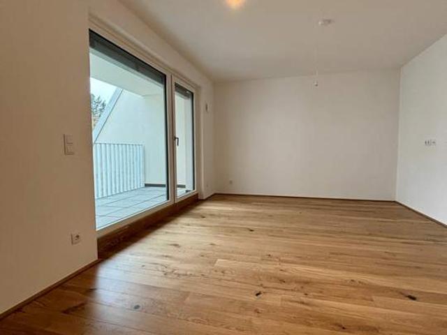 Bezugsfertig inkl. EWE Küche: 2 Zimmer Wohnung mit Loggia & Garten – provisionsfrei_Kleegarten_Top 19