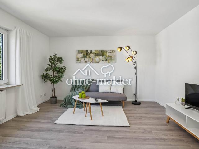 Bezugsfertige und helle Wohnung mit Tiefgaragen Platz * provisionsfrei