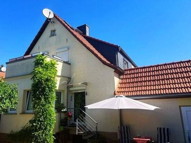 Bezugsfertiges Einfamilienhaus in begehrter Lage zu verkaufen!